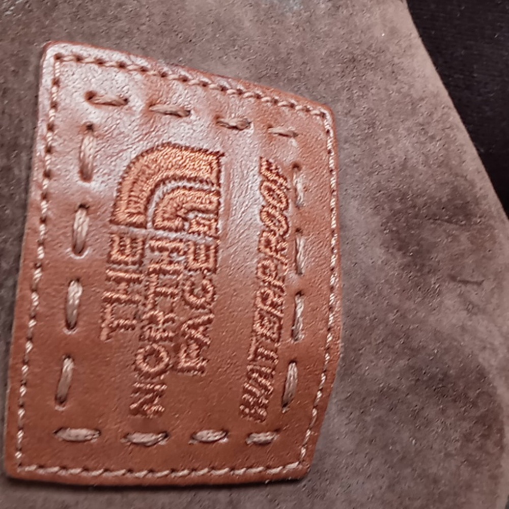 The North Face Women's Brown Waterproof/Insulated Suede Boots - 8.5 - Picture 4 of 12